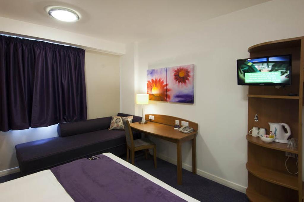 Premier Inn Glasgow Airport Paisley Quarto foto