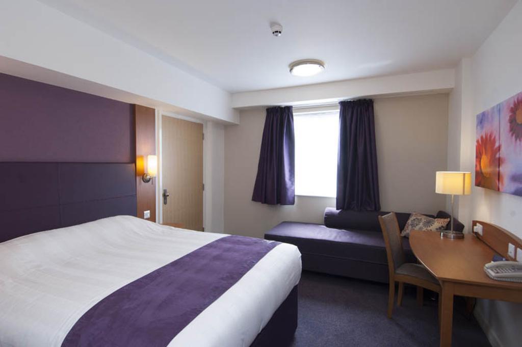 Premier Inn Glasgow Airport Paisley Quarto foto